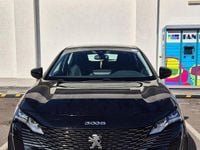 Second-hand Peugeot 3008 Active 130 CP (95 kW) 2022 Culoarenegru SUV