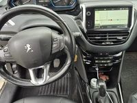 Second-hand Peugeot 2008 110 CP (80 kW) 2017 SUV