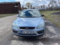 second-hand Ford Focus 2 2005, motor 1.6 benzina