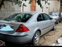 Second-hand Ford Mondeo 110 CP (80 kW) 2002 Argintiu Berlinǎ