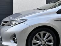 second-hand Toyota Auris Hybrid 