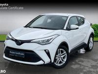 Second-hand Toyota C-HR 122 CP (89 kW) 2021 Culoarealb SUV