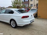 Second-hand VW Passat Elegance 150 CP (110 kW) 2021 Culoarealb Berlinǎ
