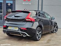 Second-hand Volvo V40 R-Design 122 CP (89 kW) 2019 Culoarenegru Hatchback