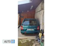 Second-hand Mazda Demio 46 CP (33 kW) 1998 Verde Hatchback