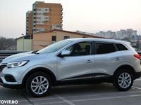 Second-hand Renault Kadjar Business 140 CP (102 kW) 2022 Culoareargint SUV