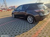 Second-hand Lexus CT200h 136 CP (100 kW) 2012 Culoarenegru Hatchback