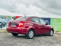 Second-hand Hyundai Accent 97 CP (71 kW) 2007 Visiniu Berlinǎ