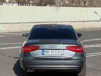 Second-hand Audi A4 143 CP (105 kW) 2015 Culoaregri Berlinǎ