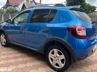 Second-hand Dacia Sandero Stepway 90 CP (66 kW) 2015 Culoarealbastru Hatchback