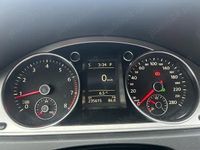 Second-hand VW Passat 160 CP (117 kW) 2011 Berlinǎ