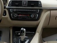 second-hand BMW 320 Seria 3 d Sport-Aut. Modern Line