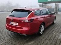 Second-hand Opel Insignia 174 CP (127 kW) 2022 Rosu Break