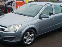 Second-hand Opel Astra 90 CP (66 kW) 2007 Bej Hatchback