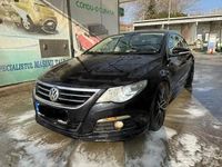 Second-hand VW Passat R-line 170 CP (125 kW) 2011 Negru Berlinǎ
