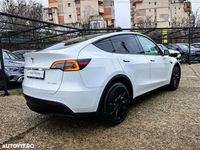 Second-hand Tesla Model Y 378 kW (514 CP) 2022 Culoarealb SUV