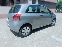 Second-hand Toyota Yaris 69 CP (50 kW) 2007 Argintiu Hatchback