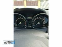 Second-hand Ford Fiesta 75 CP (55 kW) 2017 Albastru marin Hatchback