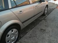 Second-hand Opel Astra 101 CP (74 kW) 2005 Gri Break