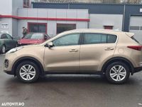 Second-hand Kia Sportage Classic 132 CP (97 kW) 2016 Culoaremaro SUV