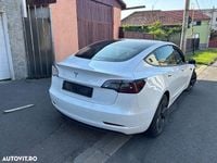 Second-hand Tesla Model 3 Standard Range 239 kW (325 CP) 2021 Culoarealb Berlinǎ