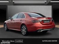 Second-hand Mercedes E300 AMG line 306 CP (225 kW) 2021 Culoarerosu Berlinǎ