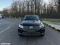 Second-hand VW Touareg 262 CP (192 kW) 2016 Culoarenegru SUV