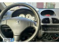 Second-hand Peugeot 206 70 CP (51 kW) 2004 Gri Hatchback