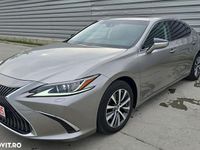 Second-hand Lexus ES300H Business Edition 178 CP (130 kW) 2019 Gri Berlinǎ