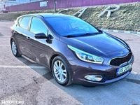 Second-hand Kia Ceed Platinum Edition 128 CP (94 kW) 2012 Culoaremaro Hatchback
