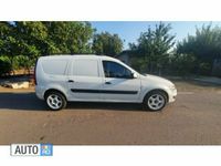 Second-hand Dacia Logan 75 CP (55 kW) 2009 Alb Berlinǎ