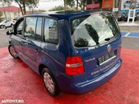 second-hand VW Touran 1.9Diesel,2004,Finantare Rate