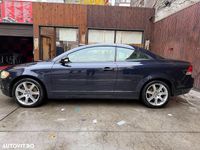 Second-hand Volvo C70 Momentum 170 CP (125 kW) 2006 Culoarenegru Cabrio