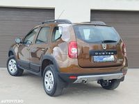 second-hand Dacia Duster 1.6 16V 4x2 Laureate