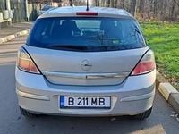 Second-hand Opel Astra 115 CP (84 kW) 2011 Hatchback