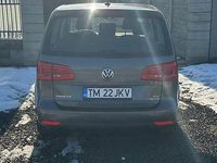 Second-hand VW Touran Trendline 105 CP (77 kW) 2012 Culoareargint Monovolum