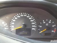 Second-hand Mercedes E200 135 CP (99 kW) 2001 Berlinǎ