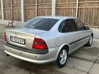 Second-hand Opel Vectra 90 CP (66 kW) 1999 Berlinǎ