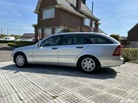 second-hand Mercedes C200 