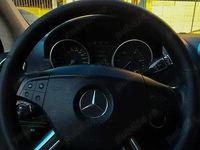 Second-hand Mercedes ML320 226 CP (166 kW) 2006 SUV