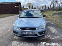 second-hand Ford Focus 2 2005, motor 1.6 benzina