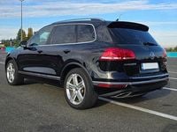 Second-hand VW Touareg Edition 262 CP (192 kW) 2015 Culoarenegru SUV