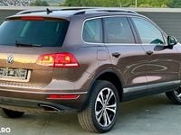 Second-hand VW Touareg Exclusive 245 CP (180 kW) 2012 Culoaremaro SUV