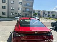 Second-hand Hyundai Elantra 123 CP (90 kW) 2021 Berlinǎ