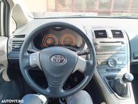 second-hand Toyota Auris 