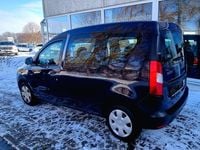 Second-hand Dacia Dokker Ambiance 102 CP (75 kW) 2018 Culoarealbastru Monovolum