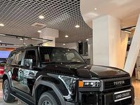 Nouă Toyota Land Cruiser Executive 204 CP (150 kW) 2025 Culoarenegru Berlinǎ