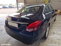 Second-hand Mercedes C180 122 CP (89 kW) 2020 Culoarenegru Berlinǎ