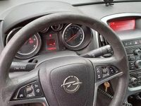 Second-hand Opel Astra Energy 110 CP (80 kW) 2013 Culoarerosu Break