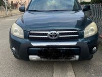 Second-hand Toyota RAV4 Luxury 220 CP (161 kW) 2006 Verde SUV